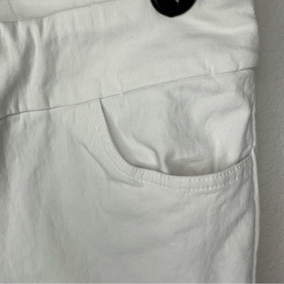 Tribal Women's White Croppped Pants Size 10 - Picture 3 of 14
